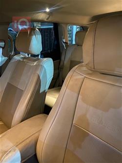 جیپ گراند شیرۆکی